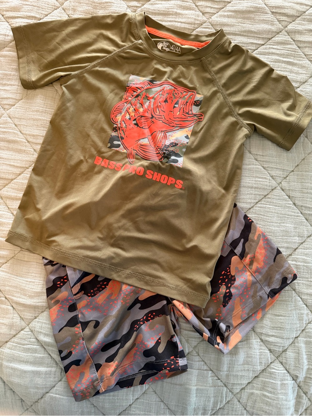 Bass Pro Shops Olive and Orange Camo Kids Athletic Set size 4